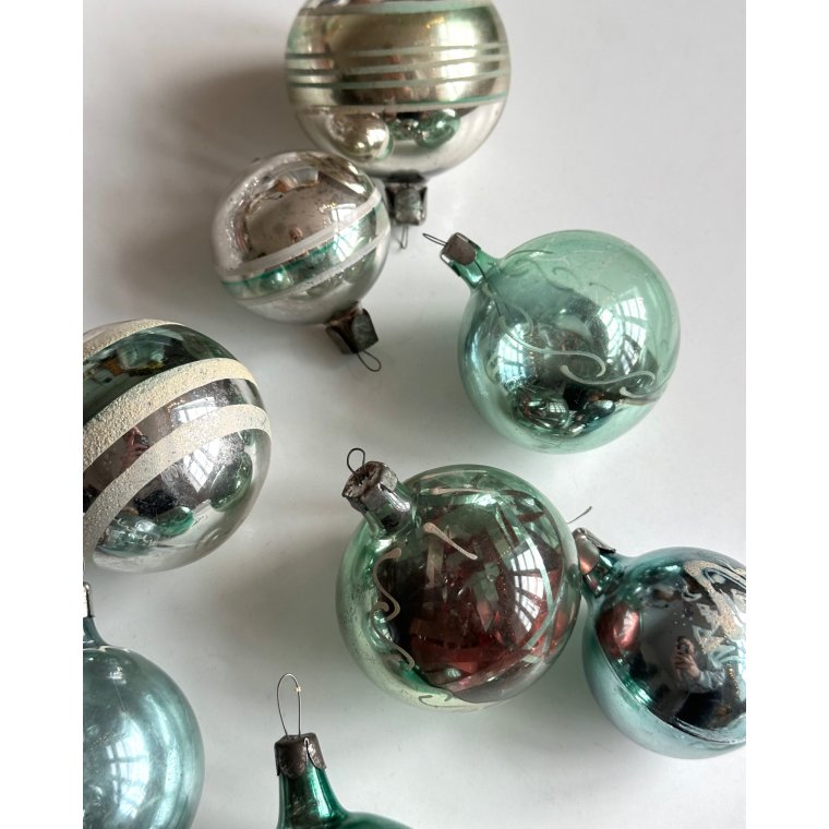 Samling af julekugler, lysegrnne, 8 stk samlet