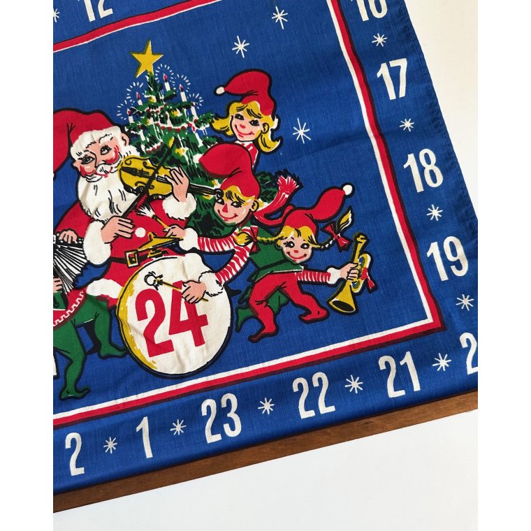 Julekalender, bl m ophng