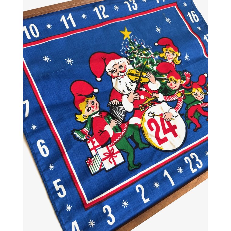 Julekalender, bl m ophng