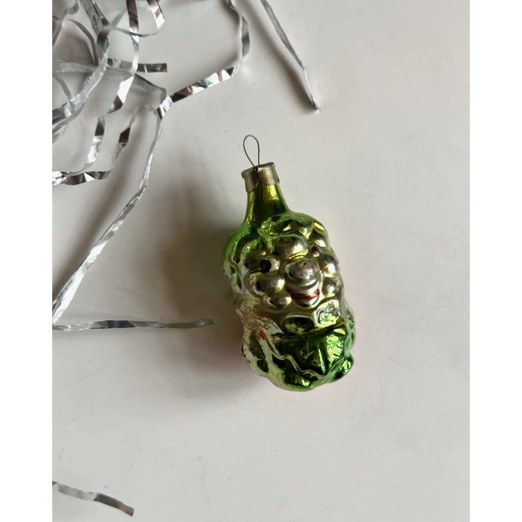 Vintage julekugle, patineret druefyr, Cipollino