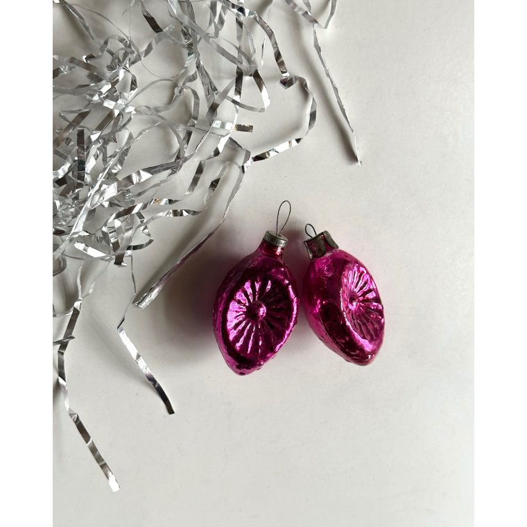 Pink oval reflectors, set of 2