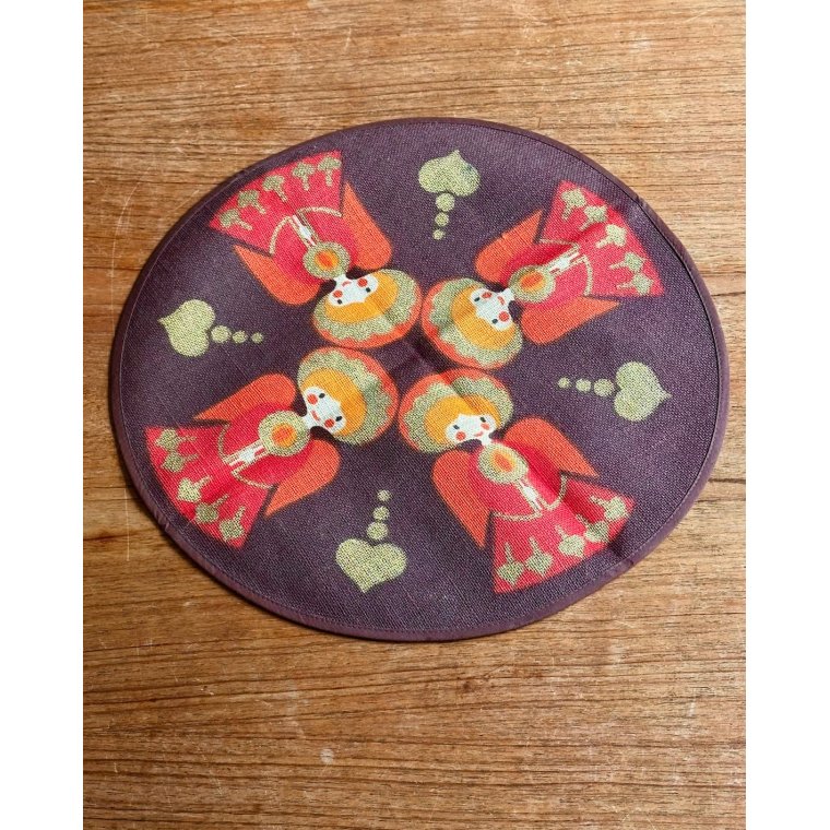 Sdahl, hessian m engle, 41,5 cm