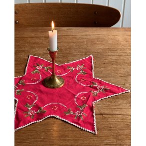 Doily, red star, �44 cm