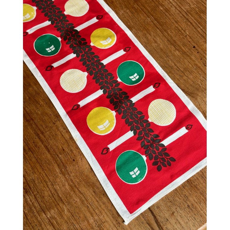 Retro bordlber m julekugler, 133 x 20 cm