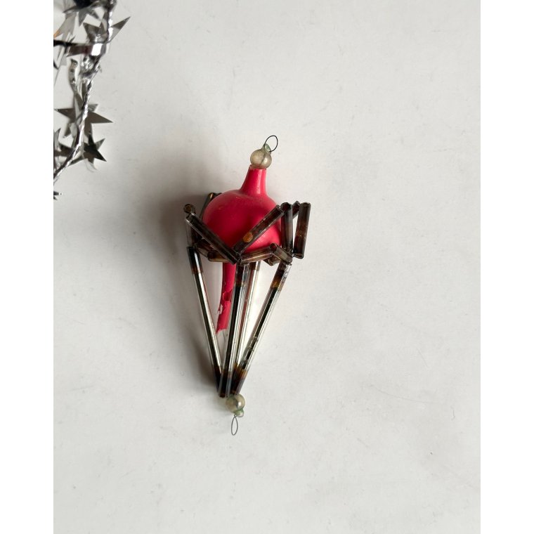 Vintage gablonz, bemalet lyserd