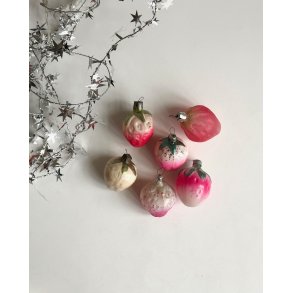 Pastel/neon strawberries, set of 6