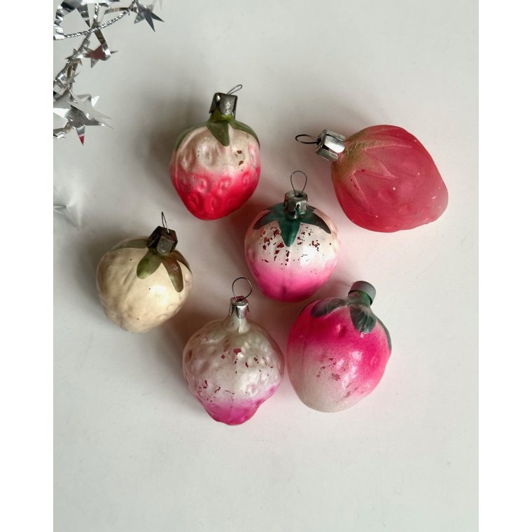 Pastel/neon strawberries, set of 6