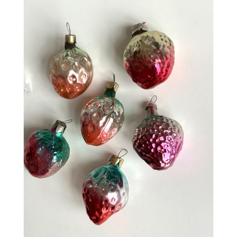 Metallic strawberries, set of 6