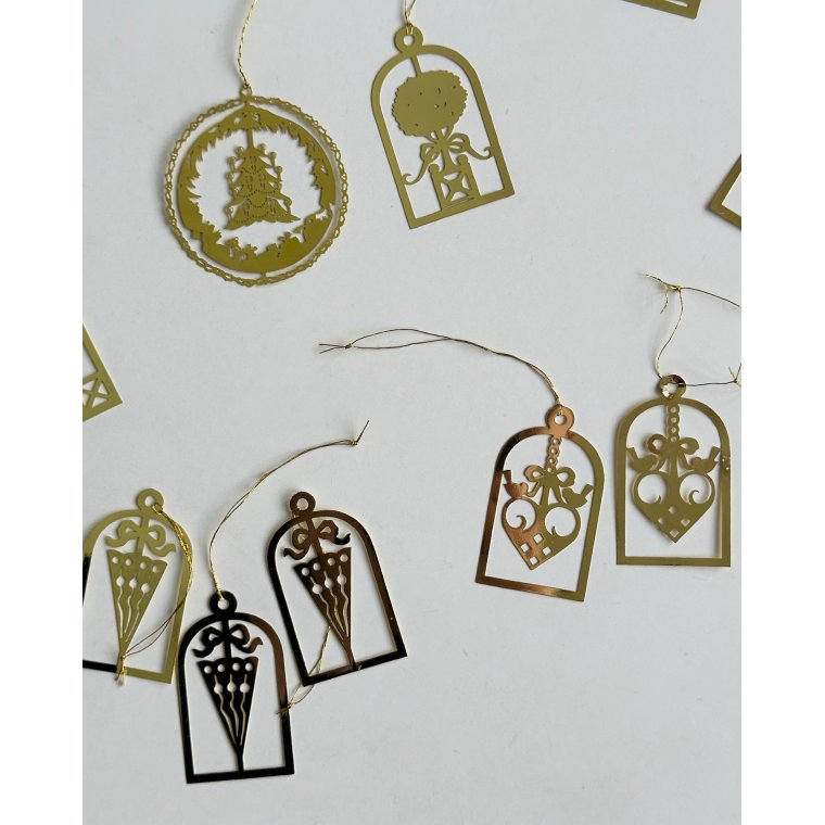 Ornaments, golden metal, set of 15