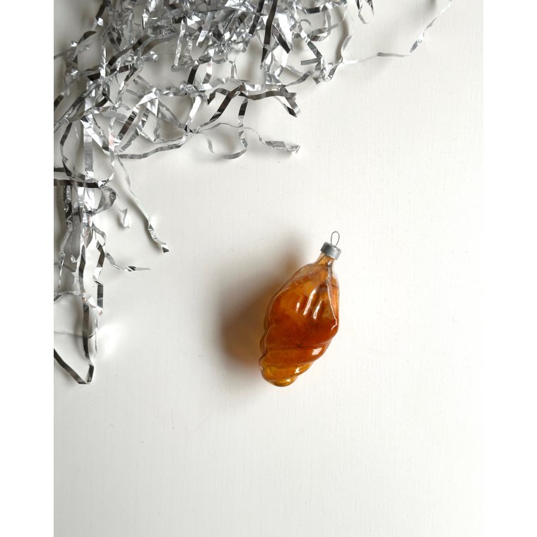 Brunt, kantet ornament 