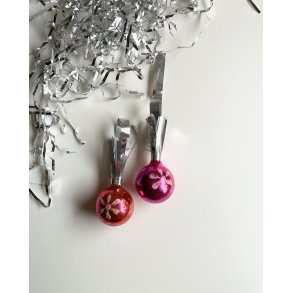 Vintage Christmas balls, pair w lametta