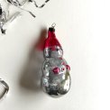 Silver snowman w pink hat