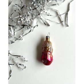 Little girl, golden/red