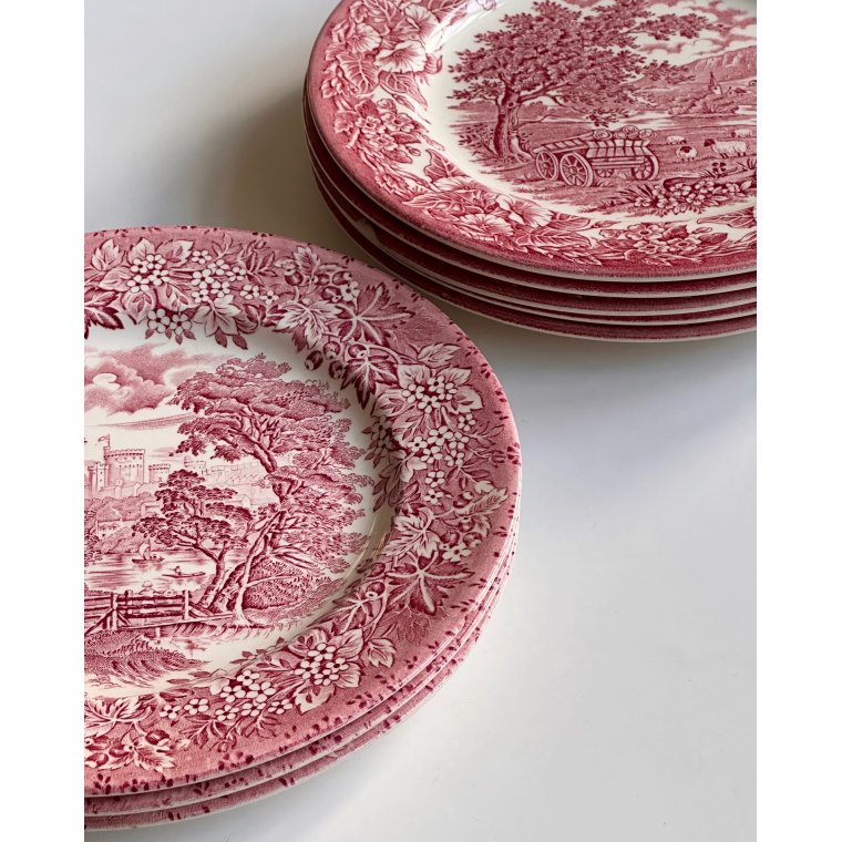 Engelsk fajance, middagstallerkner, 8 stk samlet