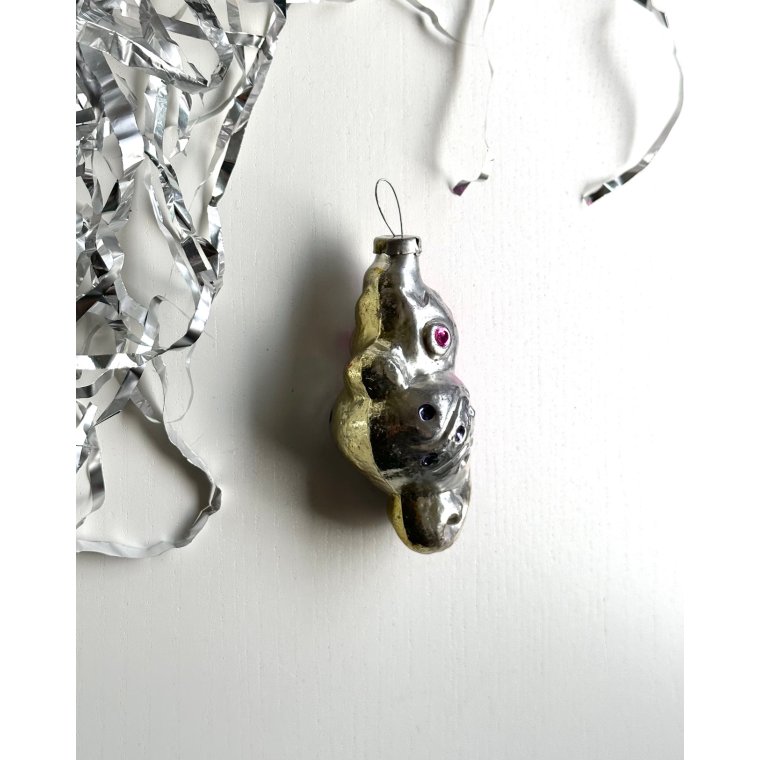 Vintage ornament, shest, gul og pink