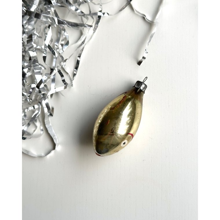 Vintage patineret gylden fisk