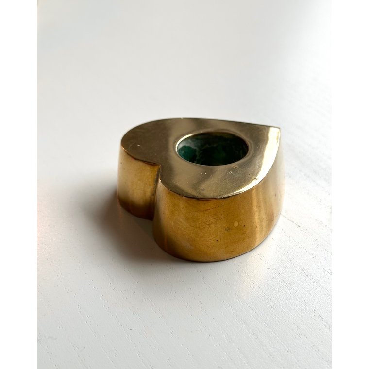 Hjerteformet messingstage