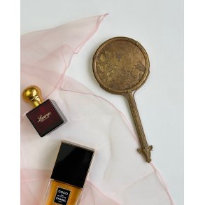 Hand mirror, antique