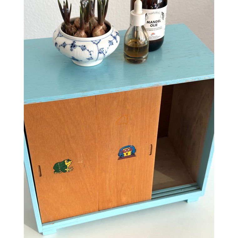 Vintage dukkeskab m 3 lger