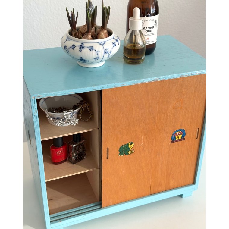 Vintage dukkeskab m 3 lger