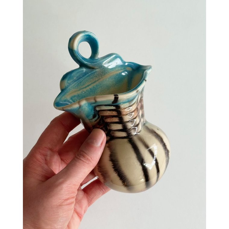 V�gvase m sorte striber