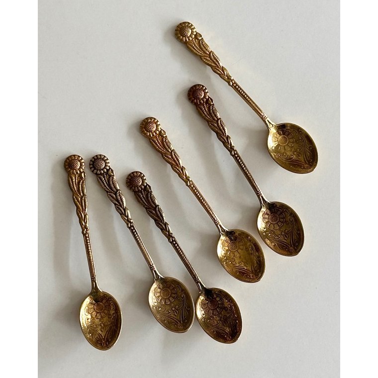 Mokkaskeer, forgyldte m blomster, Denmark, 6 stk samlet