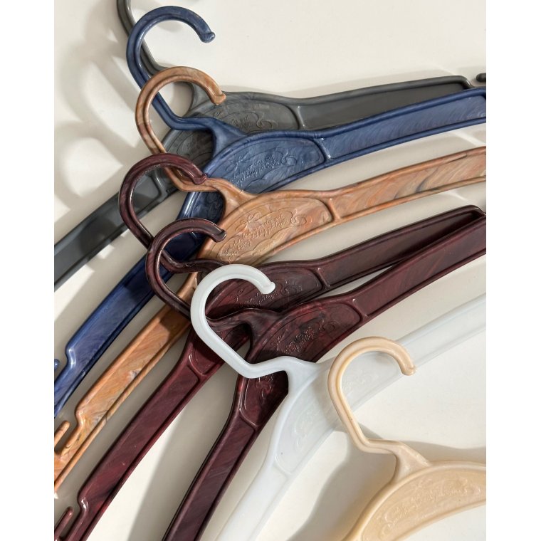 Retro plastikb�jler, ass. farver, 7 stk samlet