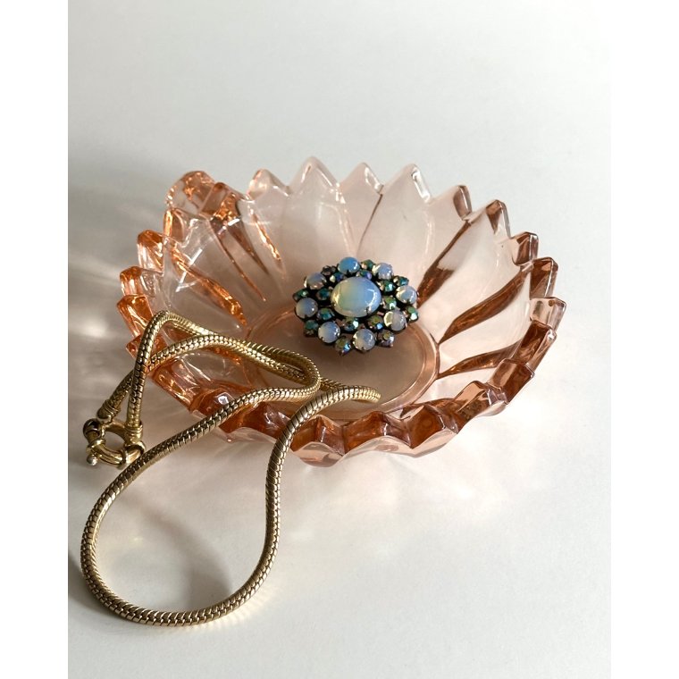 Mini glass dish, rosy