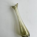 Glasvase, stvet grn