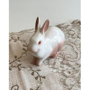 Bing & Gr�ndahl, kanin nr 2442