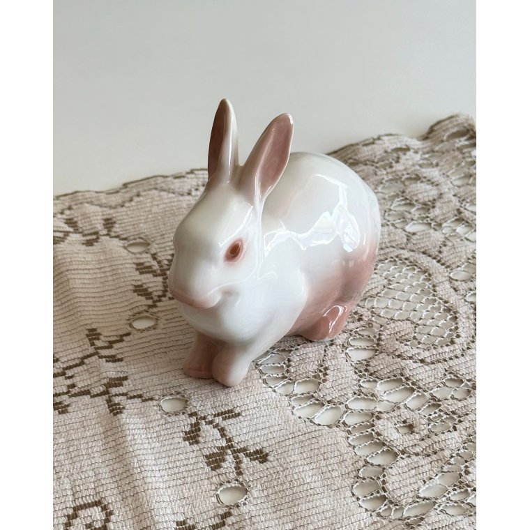 Bing & Gr�ndahl, kanin nr 2442