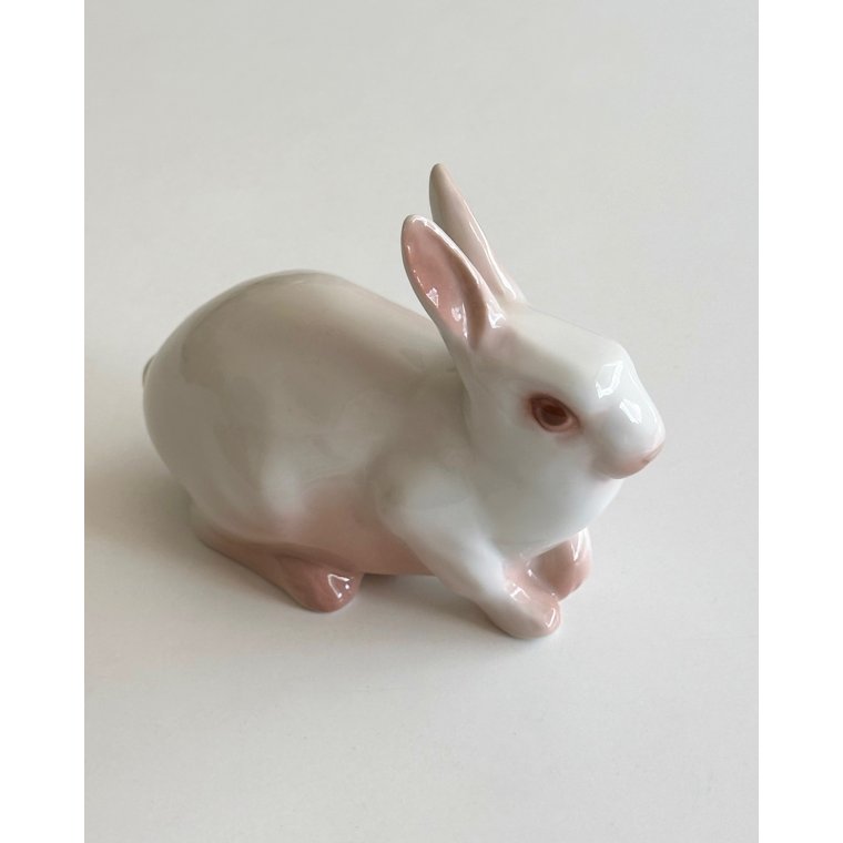 Bing & Gr�ndahl, kanin nr 2442