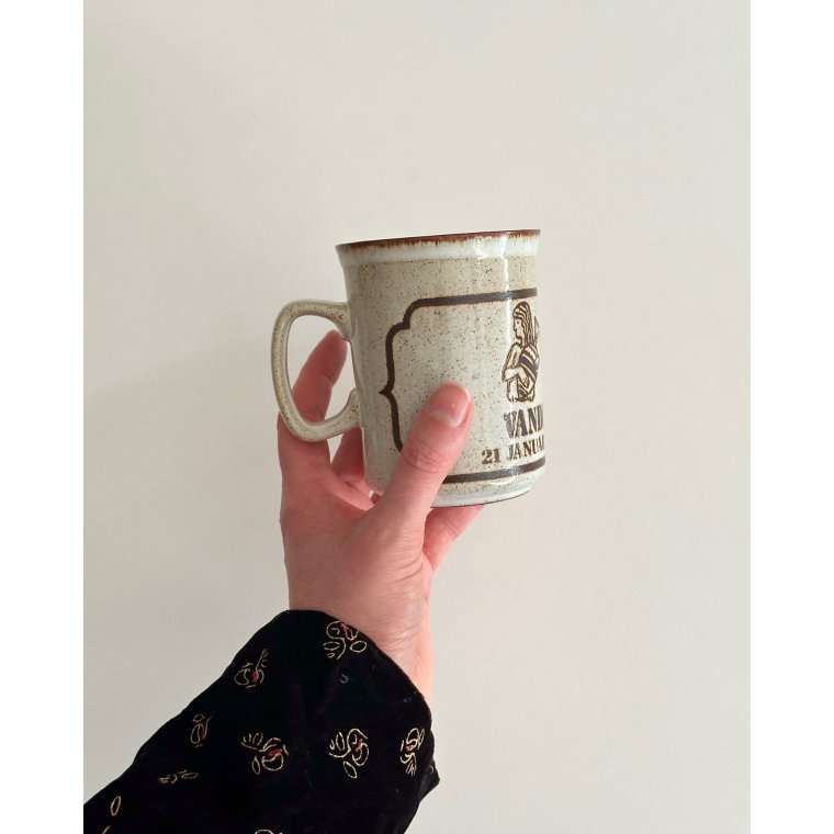 Mug, Aquarius