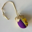 Small Easter egg, purple w chickens/gold
