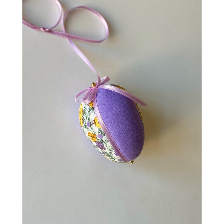 Small Easter egg, purple w flowers