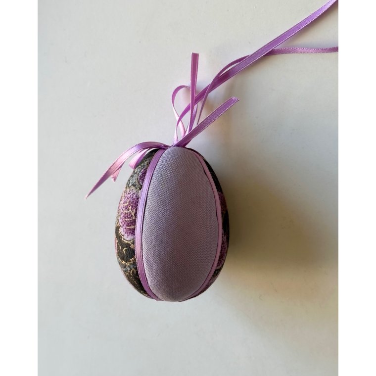 Small Easter egg, purple w dark flowers
