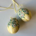 Medium Easter eggs, yellow w daisies, set of 2