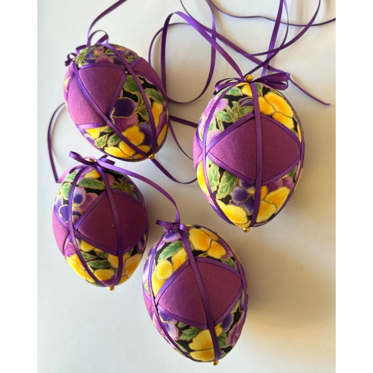 Medium Easter egg, purple w pansies, set of 4