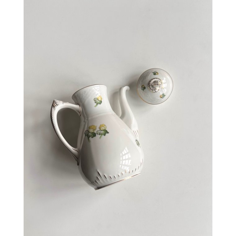 Bing & Grndahl Errant, coffee pot 91A