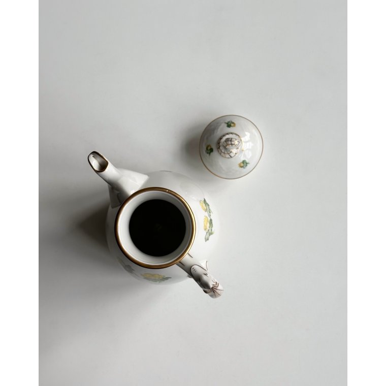 Bing & Grndahl Errant, coffee pot 91A