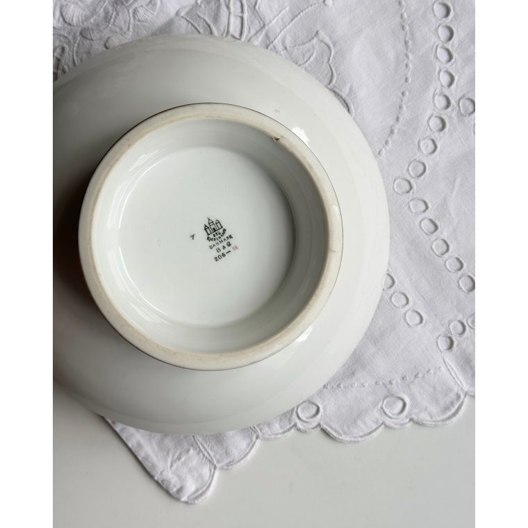 Bing & Grndahl Errant, large cake dish no. 206, NB