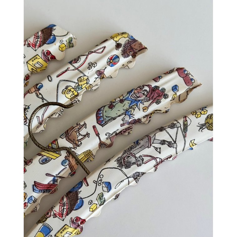 Mid Century kids hangers, set of 5