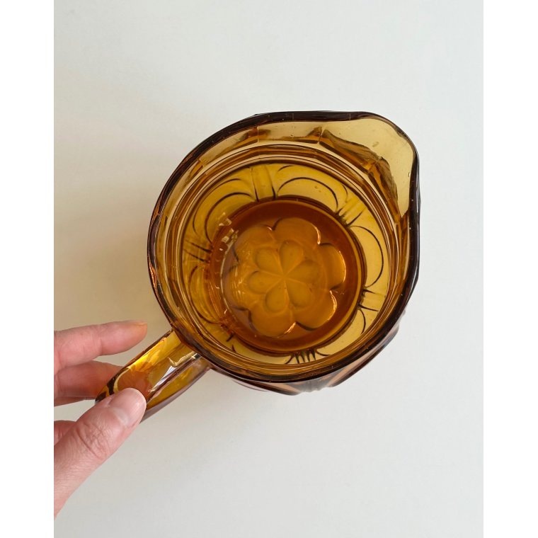 Jug, Nanna, amber glass