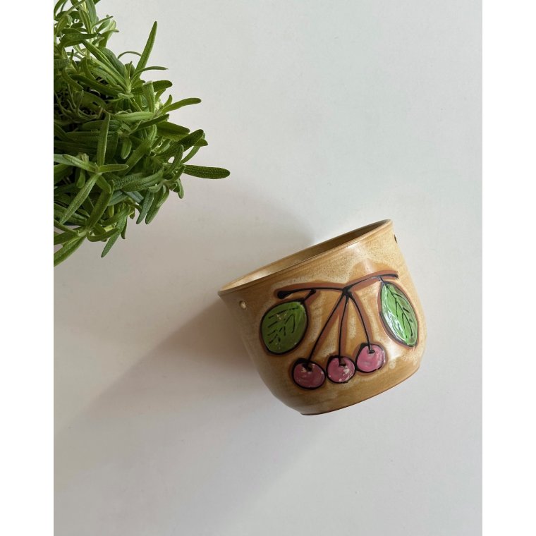 Hngeskjuler, kirsebr