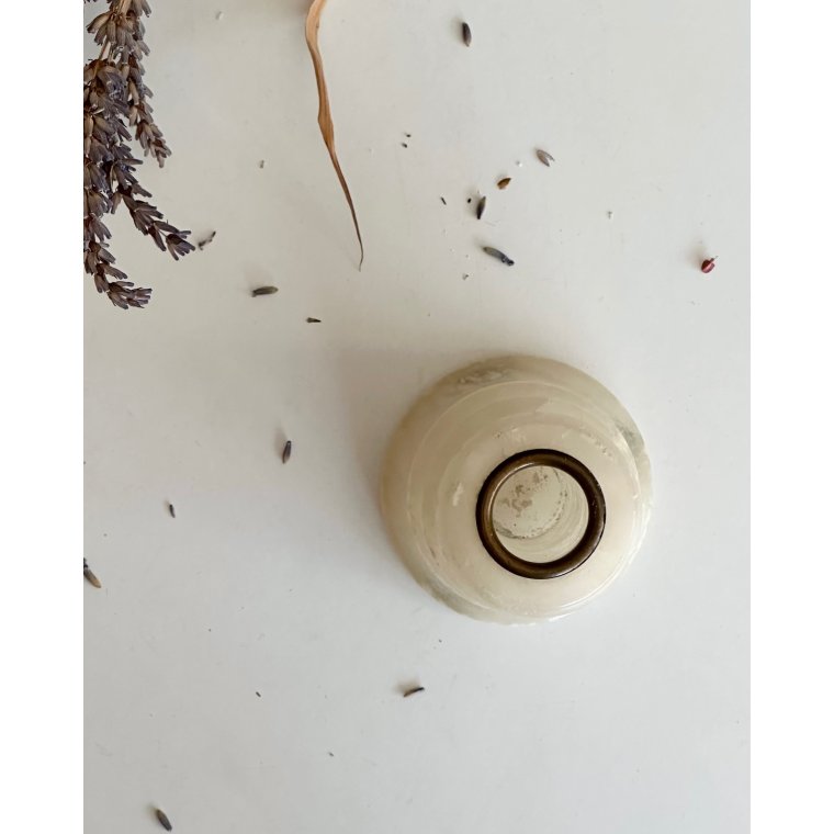 Miniature vase, alabaster