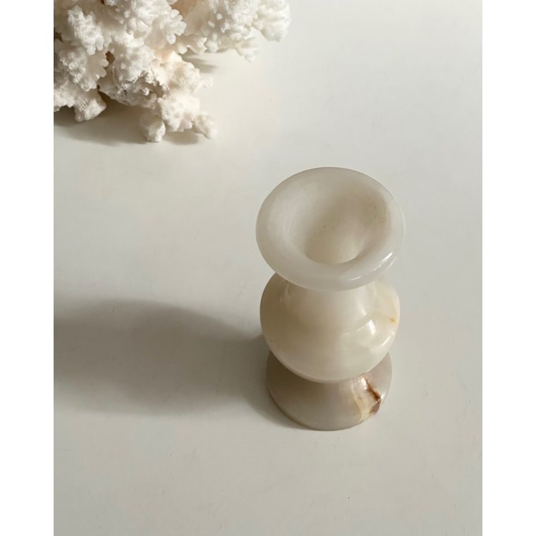 Small vase, white onyx