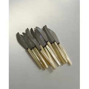 Lundtofte knive, 12 stk samlet