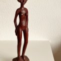 H�j tr�figur, kvinde