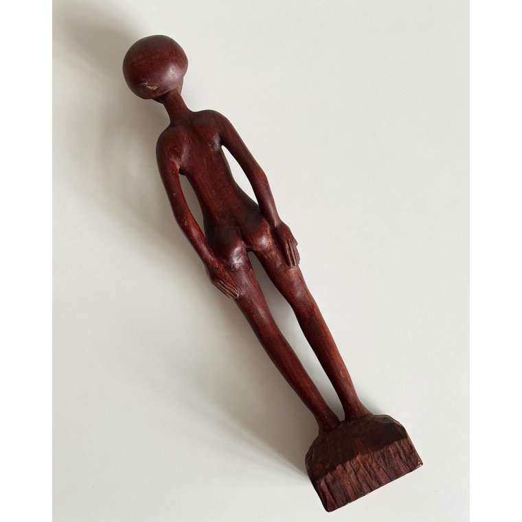 H�j tr�figur, kvinde