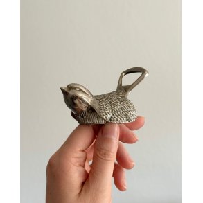Bottle opener, bird
